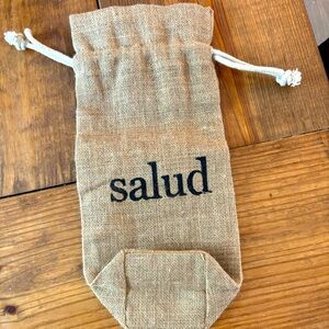 Salud Burlap Drawstring Wine Bag